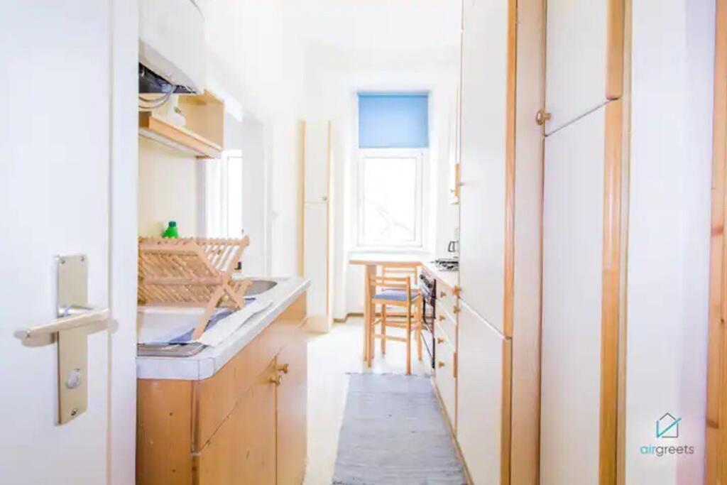 Retro Chic - Charming Apartment Near Augarten Vídeň Exteriér fotografie